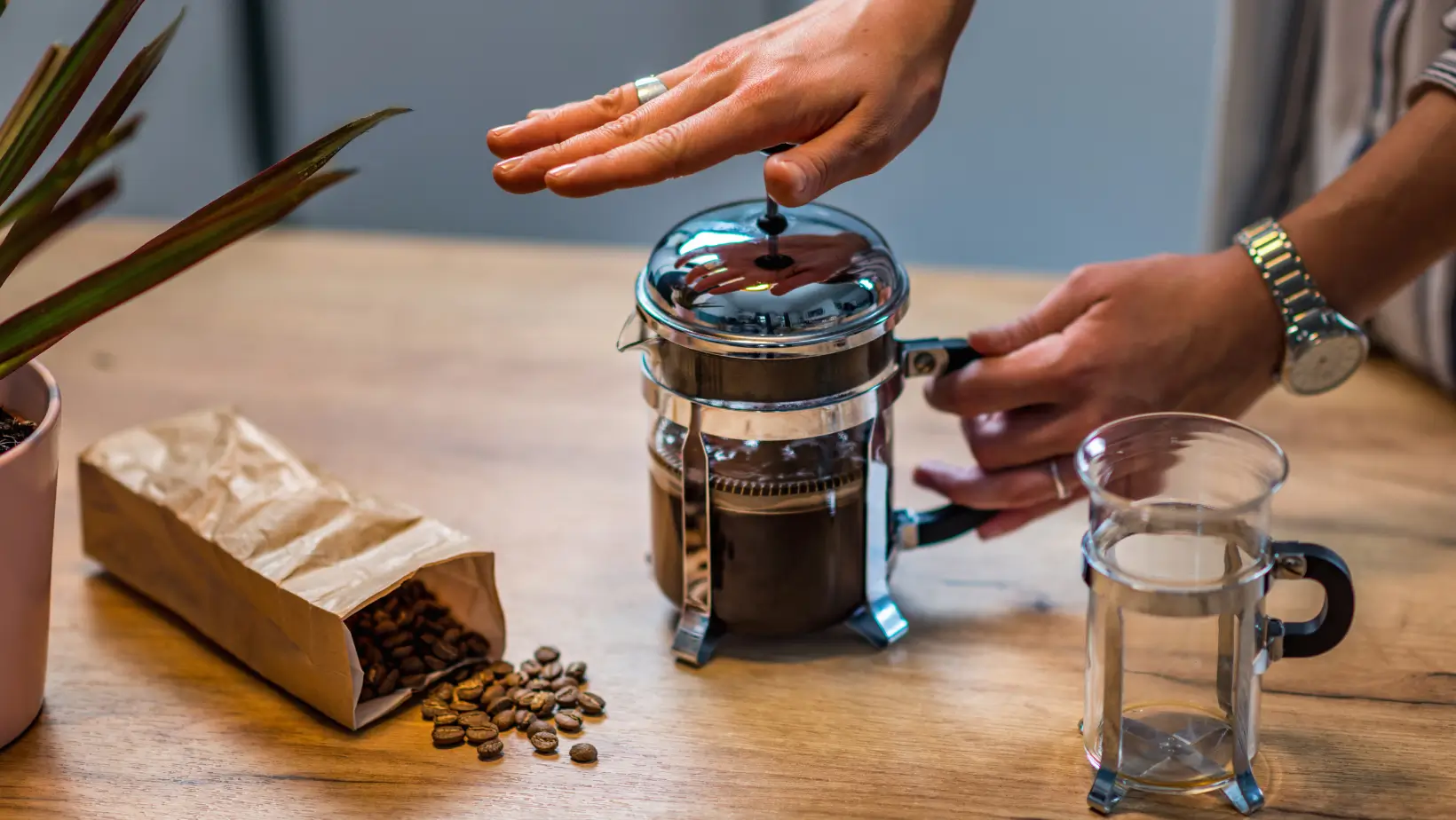 Dugattyús kávé készítése: avagy a French Press élmény otthon